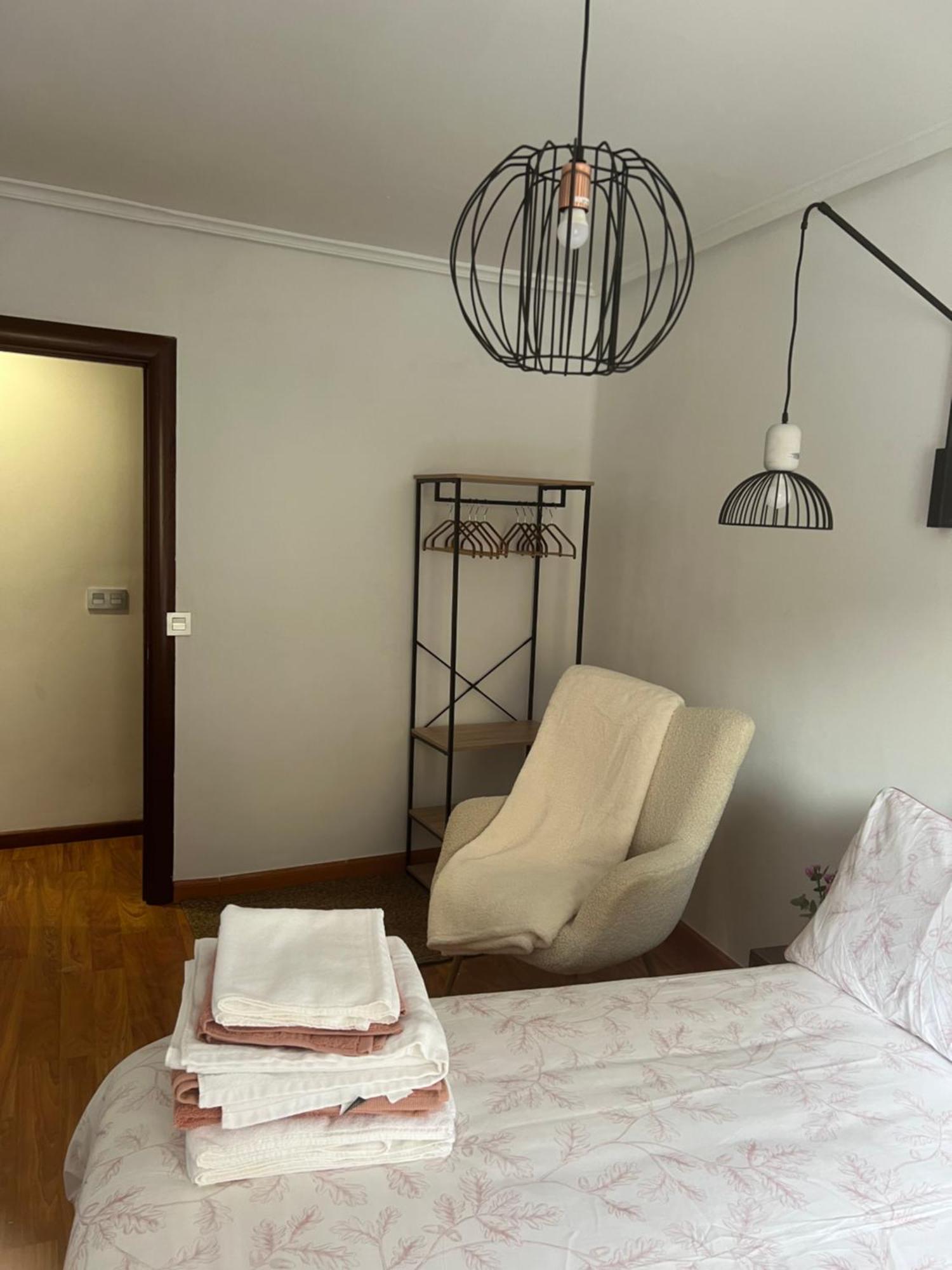 Apartamento Turistico San Nicolas 阿维莱斯 外观 照片