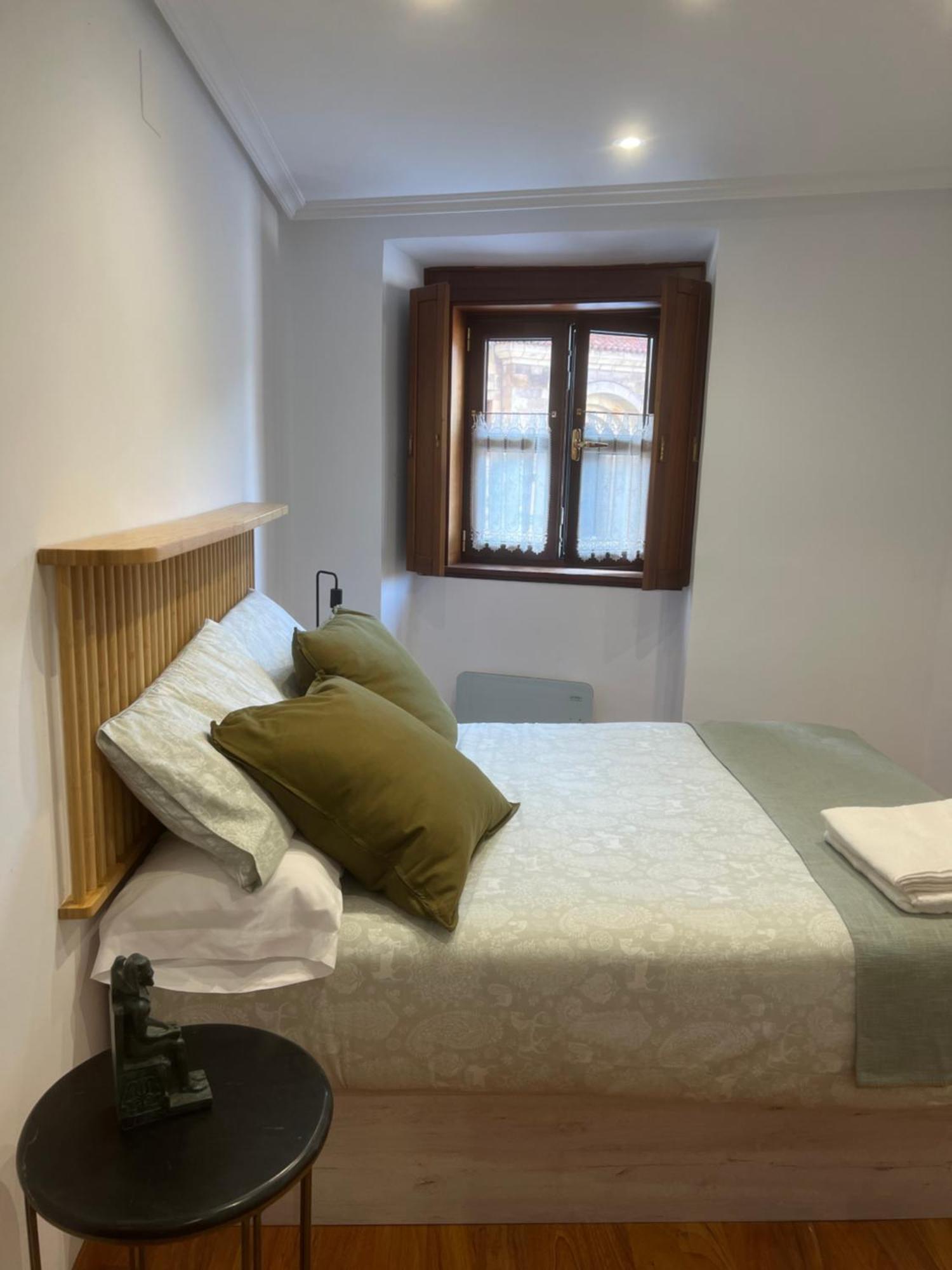 Apartamento Turistico San Nicolas 阿维莱斯 外观 照片